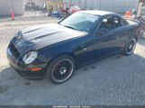 MERCEDES-BENZ SLK 230 KOMPRESSOR WDBKK47F0YF****** photo