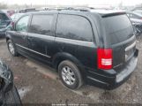 CHRYSLER TOWN & COUNTRY TOURING снимка