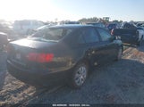 VOLKSWAGEN JETTA 2.0L S 3VW2K7AJ0BM072865 снимка
