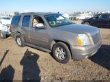 GMC YUKON SLT photo