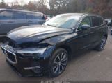 VOLVO XC60 B5 MOMENTUM photo