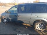 CHRYSLER TOWN & COUNTRY TOURING photo