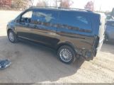 MERCEDES-BENZ METRIS photo