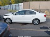 VOLKSWAGEN JETTA 2.5L SE photo