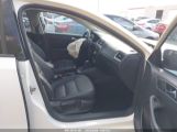 VOLKSWAGEN JETTA 2.5L SE photo