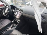 VOLKSWAGEN TIGUAN 2.0T SE/2.0T SE R-LINE BLACK/2.0T SEL снимка