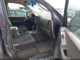 NISSAN PATHFINDER SE photo