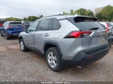 TOYOTA RAV4 XLE 2T3W1RFV3MC136866 снимка
