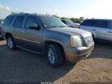 GMC YUKON DENALI снимка