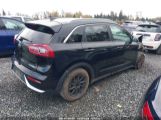 KIA NIRO LX снимка