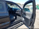 TOYOTA TACOMA SR 5TFRX5GN2HX****** снимка