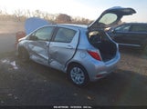 TOYOTA YARIS LE JTDKTUD32DD****** снимка
