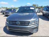 VOLKSWAGEN TIGUAN 2.0T S photo