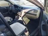 VOLKSWAGEN JETTA 1.8T SPORT photo