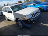 JEEP GRAND CHEROKEE LAREDO photo