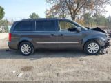 CHRYSLER TOWN & COUNTRY TOURING photo