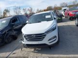 HYUNDAI TUCSON SEL photo