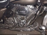 HARLEY-DAVIDSON FLTRSE3 1HD1PV8199Y****** снимка
