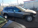JEEP CHEROKEE SPORT 1C4PJLABXGW****** снимка