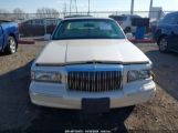 LINCOLN TOWN CAR CARTIER снимка