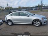 VOLKSWAGEN PASSAT 1.8T SE photo