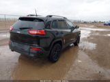 JEEP CHEROKEE SPORT снимка