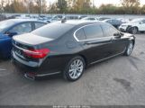 BMW 740I XDRIVE снимка