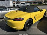 PORSCHE 718 BOXSTER photo