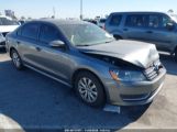 VOLKSWAGEN PASSAT 2.5L S photo