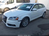 AUDI A3 2.0 TDI PREMIUM WAUBJBFM0BA****** photo