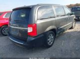 CHRYSLER TOWN & COUNTRY TOURING снимка