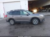 SUBARU FORESTER PREMIUM photo