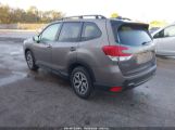 SUBARU FORESTER PREMIUM photo