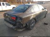 VOLKSWAGEN JETTA 1.8T SPORT снимка