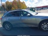 INFINITI FX35 photo