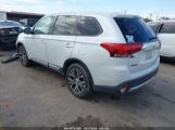 MITSUBISHI OUTLANDER ES photo