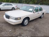 LINCOLN TOWN CAR CARTIER 1LNLM83W0VY****** photo