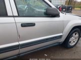 JEEP GRAND CHEROKEE LAREDO photo