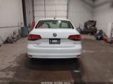 VOLKSWAGEN JETTA 1.4T SE photo