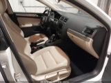 VOLKSWAGEN JETTA 1.4T SE photo