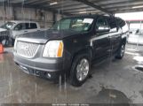 GMC YUKON XL 1500 SLT снимка