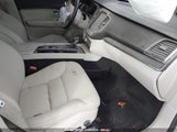 VOLVO XC90 T5 MOMENTUM 7 PASSENGER YV4102CK3L1****** fotografie