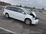 CHRYSLER TOWN & COUNTRY TOURING 2C4RC1BGXFR739258 fotografie