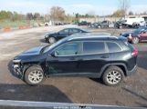 JEEP CHEROKEE LATITUDE снимка