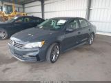 VOLKSWAGEN PASSAT 2.0T R-LINE/2.0T S снимка