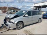 CHRYSLER TOWN & COUNTRY TOURING photo