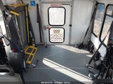 Ford E-450 Cutaway 1FDFE4FN0PDD25896 fotografie