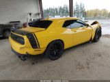 DODGE CHALLENGER 392 HEMI SCAT PACK SHAKER снимка