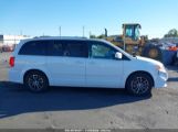 DODGE GRAND CARAVAN SXT photo