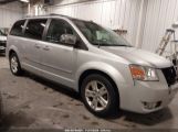 DODGE GRAND CARAVAN SXT photo